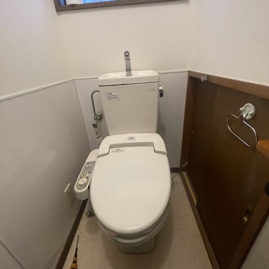 画像6659：綾瀬市でトイレ交換・CF張り替え工事
